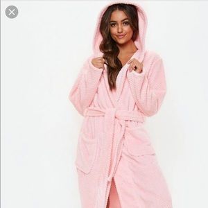 ISO robe